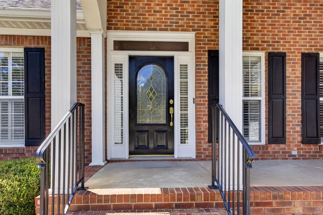 212 Red Oak Lane, Aiken, SC 29803