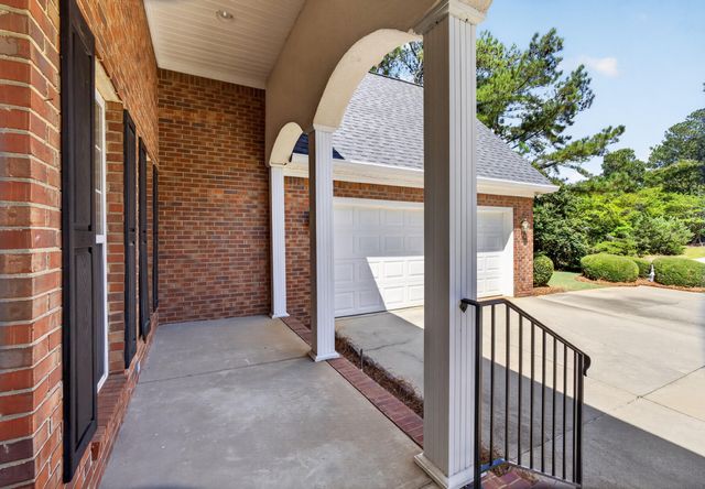 212 Red Oak Lane, Aiken, SC 29803