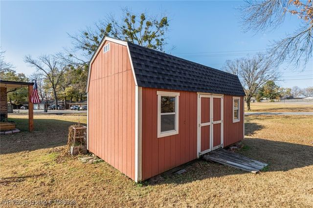 107 N Richardson Avenue, Sallisaw, OK 74955