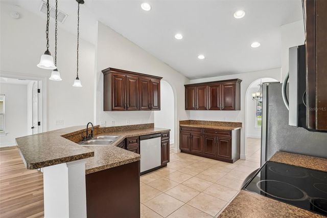 387 MARION OAKS LANE, Ocala, FL 34473