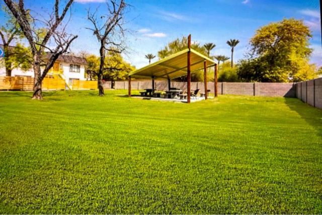 2627 N 27th Street 10, Phoenix, AZ 85008