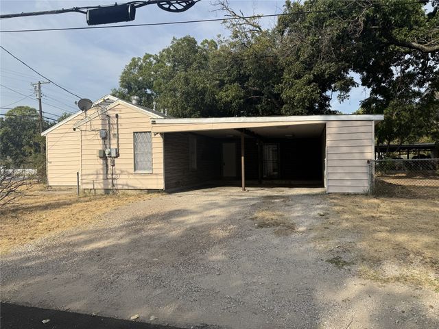 617 E Union Bower Road, Irving, TX 75061