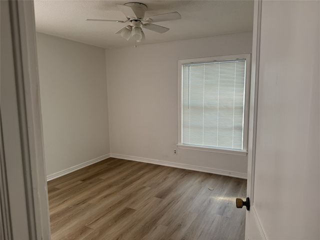 617 E Union Bower Road, Irving, TX 75061