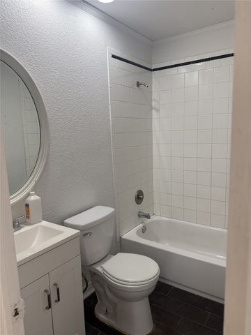 617 E Union Bower Road, Irving, TX 75061