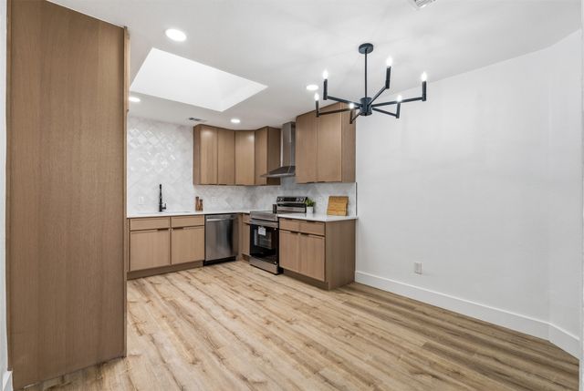 9255 Crimnson Court, Dallas, TX 75217