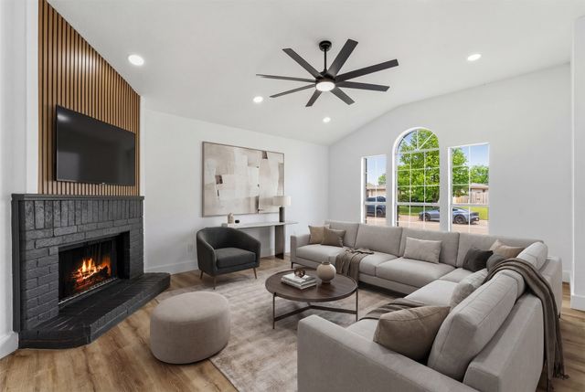 9255 Crimnson Court, Dallas, TX 75217