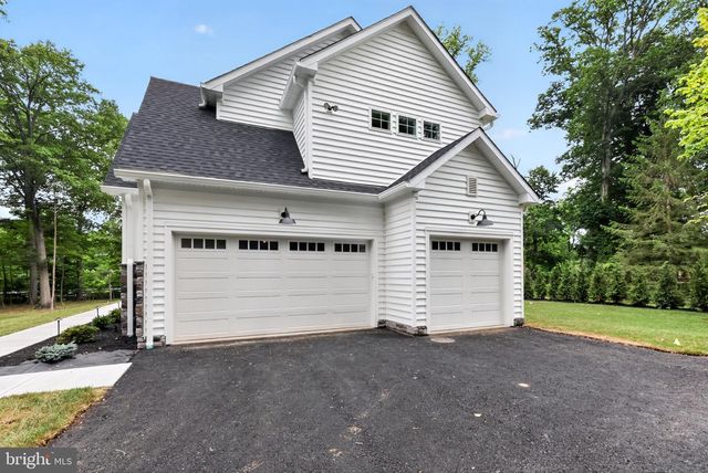 1080 BEECH HOLLOW ROAD, Lower Gwynedd, PA 19002