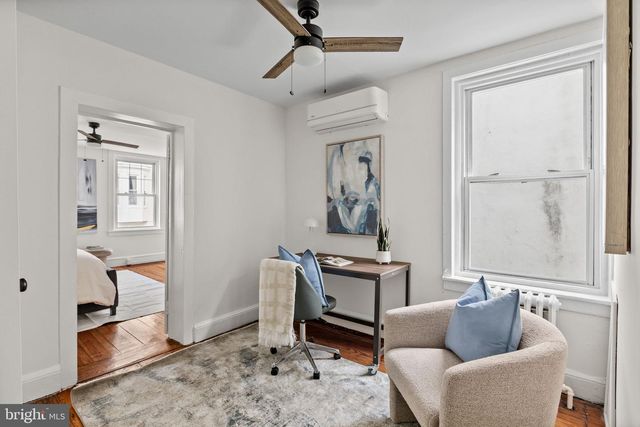 2010 IONIC ST, Philadelphia, PA 19103