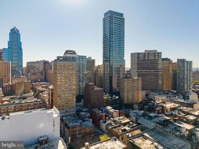2010 IONIC ST, Philadelphia, PA 19103