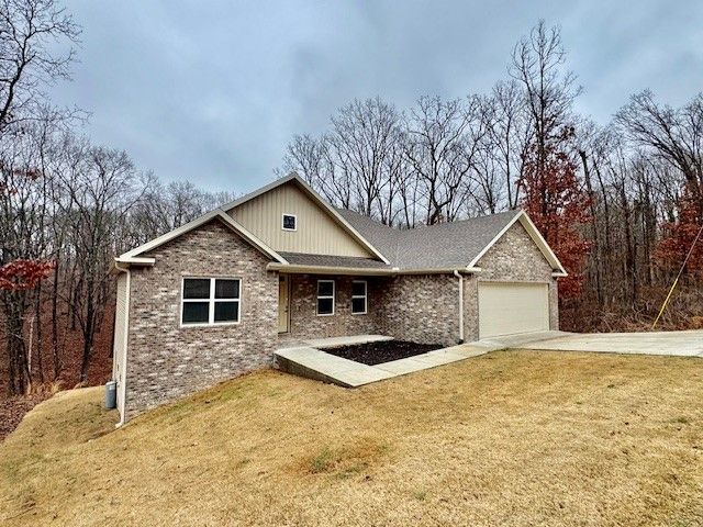 12 Celtic Drive, Bella Vista, AR 72714