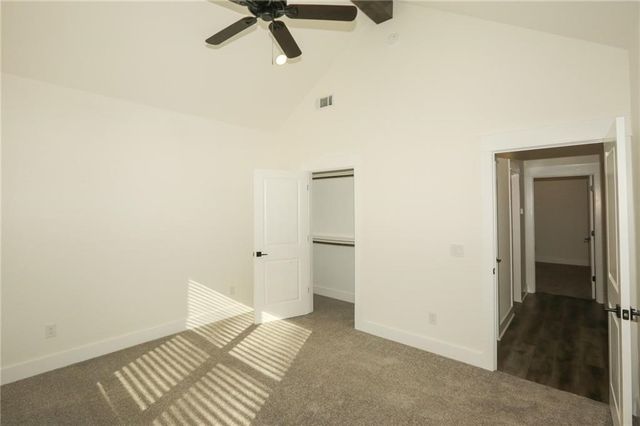 12 Celtic Drive, Bella Vista, AR 72714