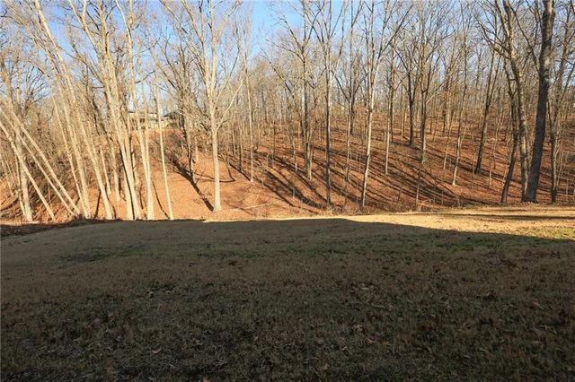 12 Celtic Drive, Bella Vista, AR 72714