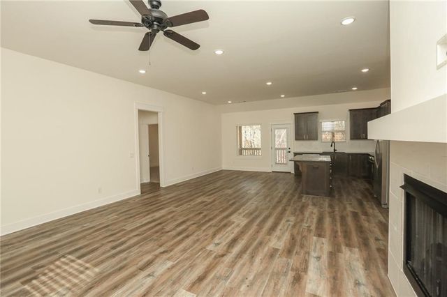 12 Celtic Drive, Bella Vista, AR 72714