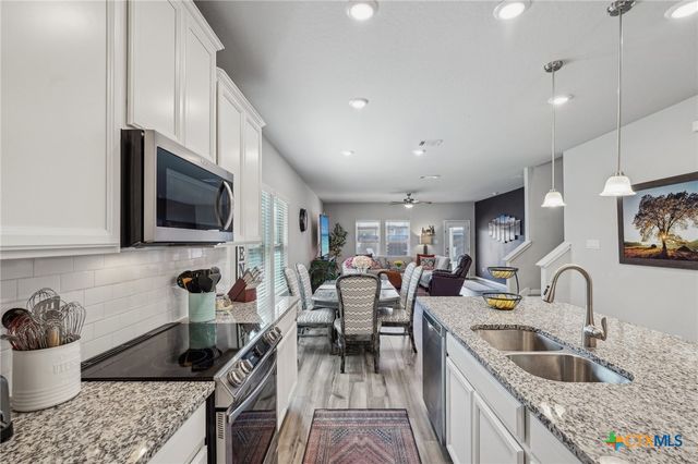 1274 Lennea Garden, New Braunfels, TX 78130
