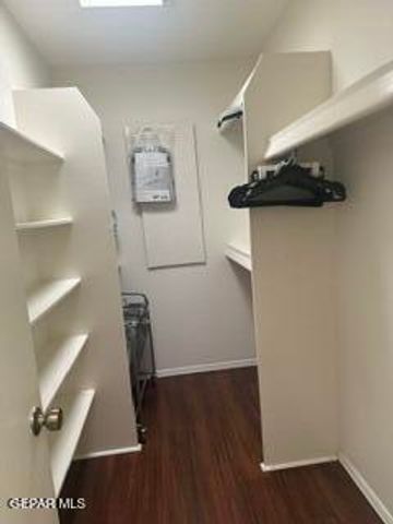 368 LA MIRADA Circle, El Paso, TX 79932