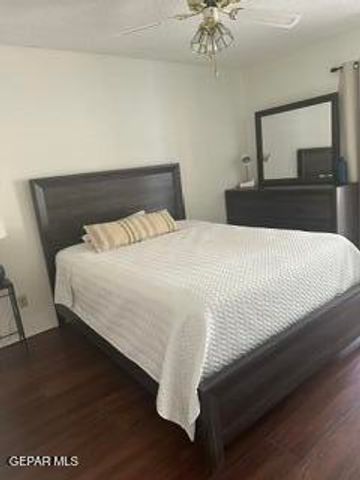 368 LA MIRADA Circle, El Paso, TX 79932
