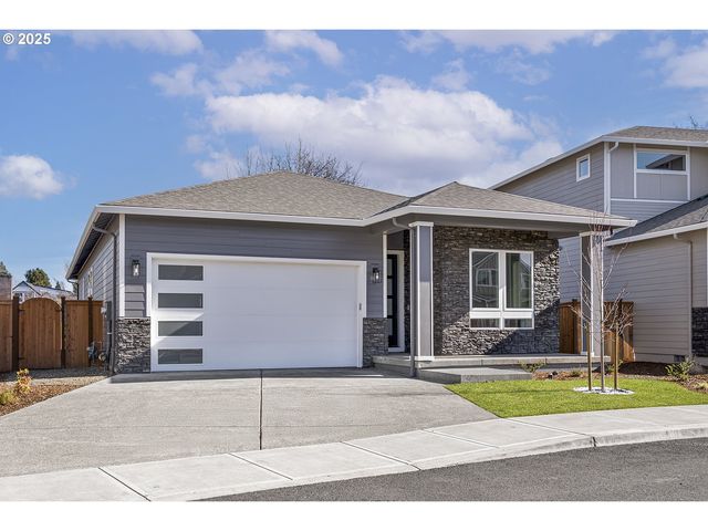 15229 Se TOWERS Ter, Milwaukie, OR 97267