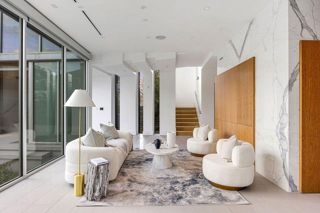 4616 Oleander Street, Bellaire, TX 77401