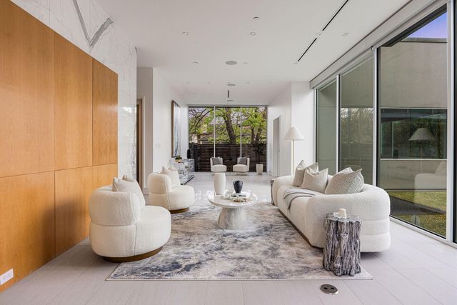 4616 Oleander Street, Bellaire, TX 77401