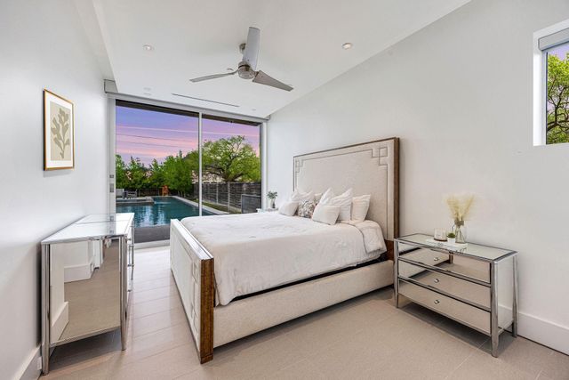 4616 Oleander Street, Bellaire, TX 77401