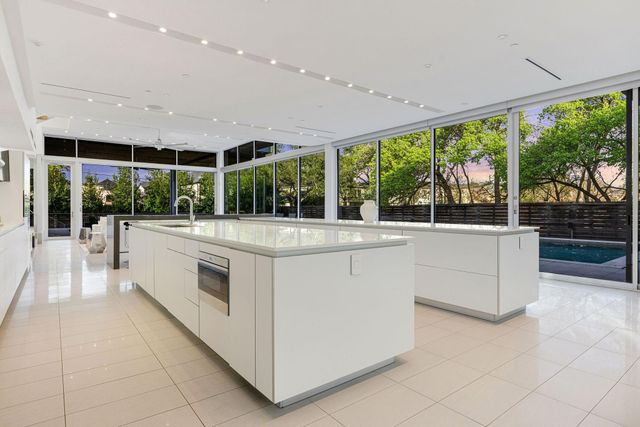 4616 Oleander Street, Bellaire, TX 77401