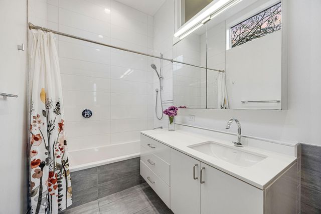 4616 Oleander Street, Bellaire, TX 77401