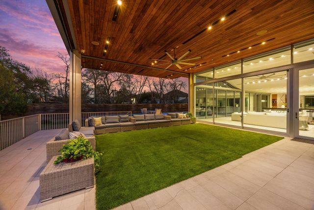 4616 Oleander Street, Bellaire, TX 77401