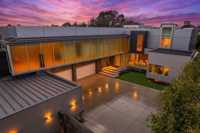 4616 Oleander Street, Bellaire, TX 77401