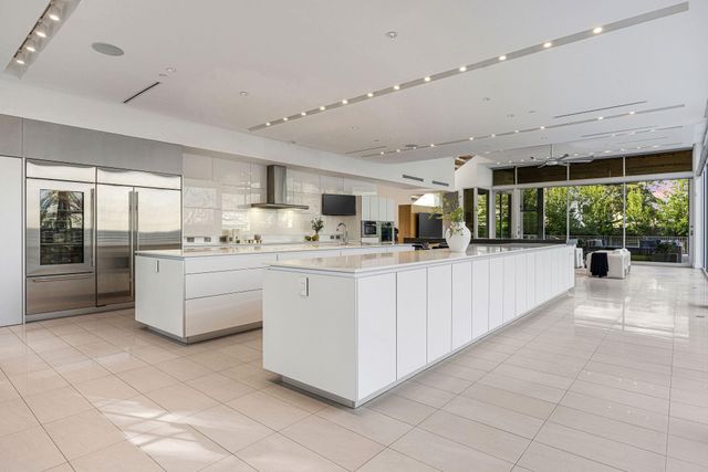 4616 Oleander Street, Bellaire, TX 77401