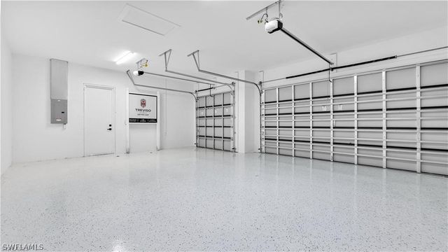 117 NE 5th TER, Cape Coral, FL 33909