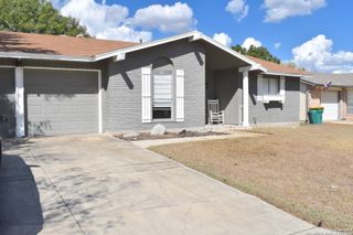 204 Royal Dr, Converse, TX 78109