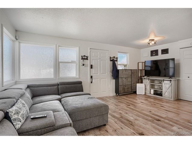 6461 Porter Way, Commerce City, CO 80022