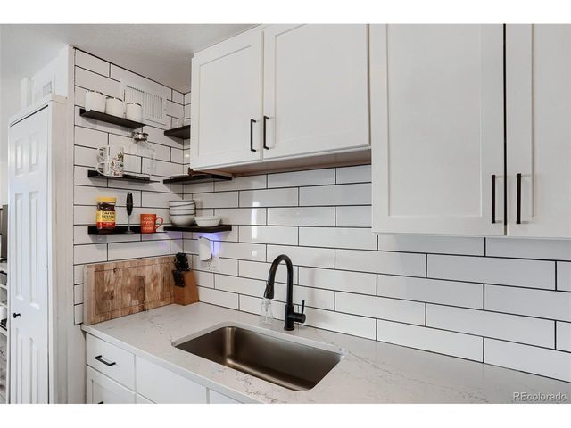 6461 Porter Way, Commerce City, CO 80022