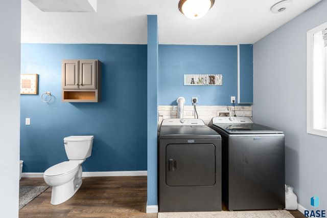1201 E 68th St N Street N, Sioux Falls, SD 57104