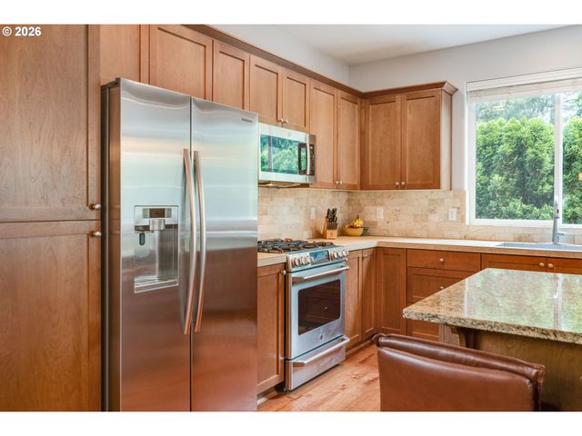 13386 Sw KING LEAR Way, King City, OR 97224