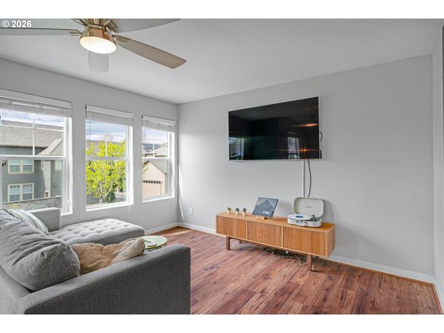 13386 Sw KING LEAR Way, King City, OR 97224