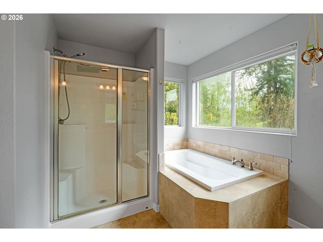 13386 Sw KING LEAR Way, King City, OR 97224