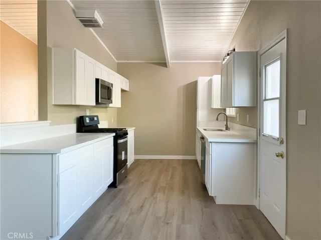 1408 W Avenue H15, Lancaster, CA 93534