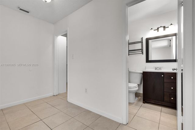 3364 NW 197th Ter, Miami Gardens, FL 33056