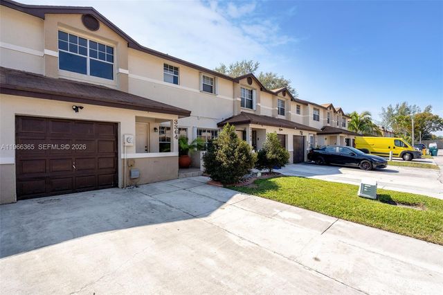 3364 NW 197th Ter, Miami Gardens, FL 33056