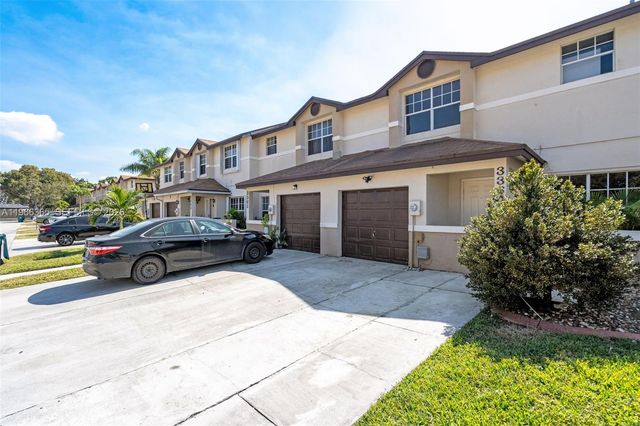 3364 NW 197th Ter, Miami Gardens, FL 33056