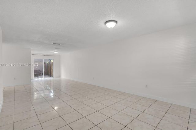 3364 NW 197th Ter, Miami Gardens, FL 33056