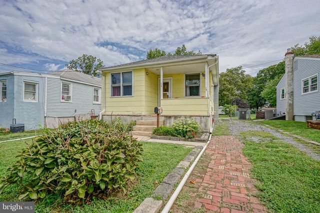 68 ALDEN AVE, Delran, NJ 08075