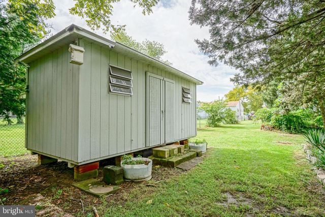 68 ALDEN AVE, Delran, NJ 08075