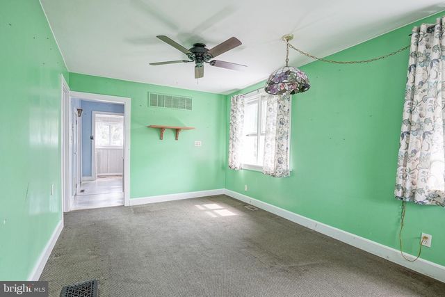 68 ALDEN AVE, Delran, NJ 08075