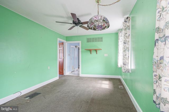 68 ALDEN AVE, Delran, NJ 08075