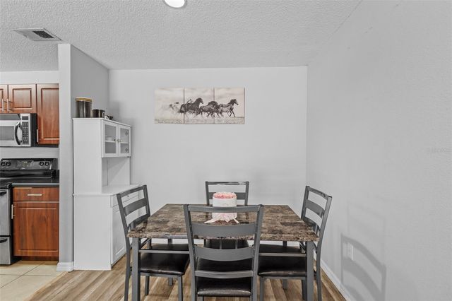 9481 HIGHLAND OAK DRIVE 305, Tampa, FL 33647