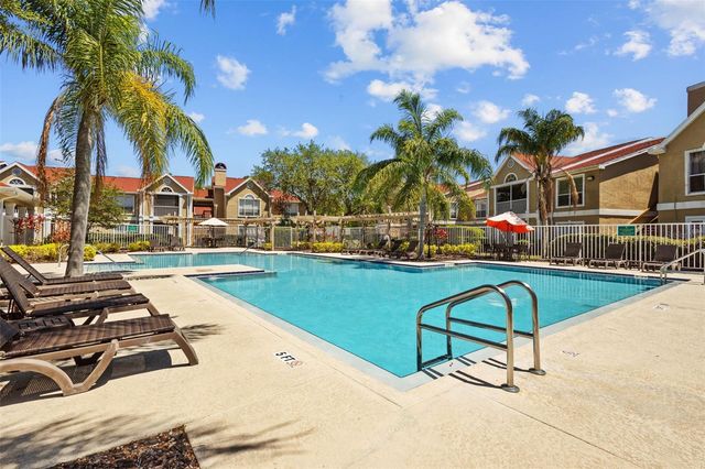 9481 HIGHLAND OAK DRIVE 305, Tampa, FL 33647