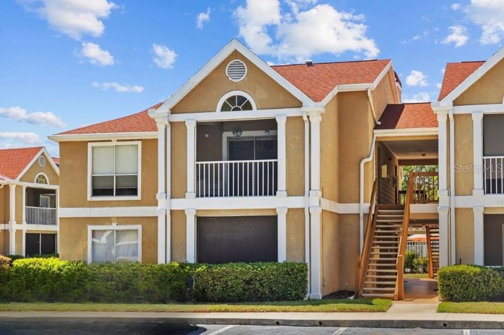 9481 HIGHLAND OAK DRIVE 305, Tampa, FL 33647