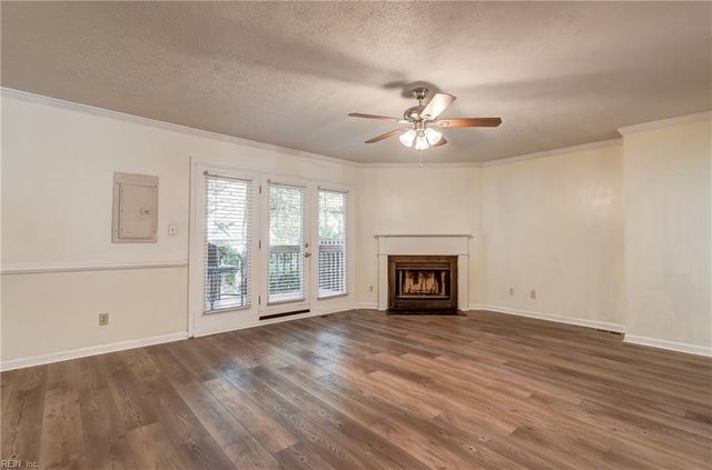 4905 Carlisle MEWS, Williamsburg, VA 23188